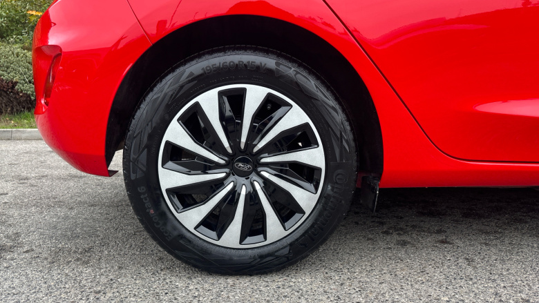 Ford Fiesta 1.0 EcoBoost Titanium 5dr Petrol Hatchback